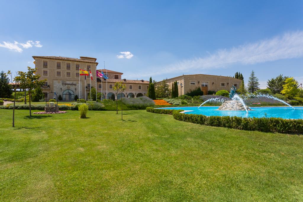 Hotel Torremilanos Aranda de Duero Esterno foto